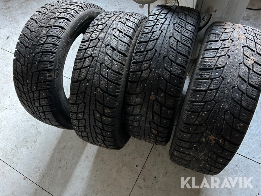 Vinterdäck Michelin 4st 