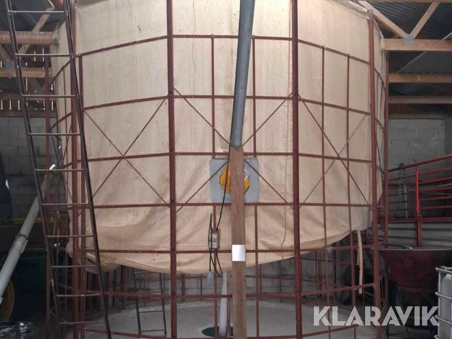 Ställning till samlesilo med spannmålsskruv 50ton