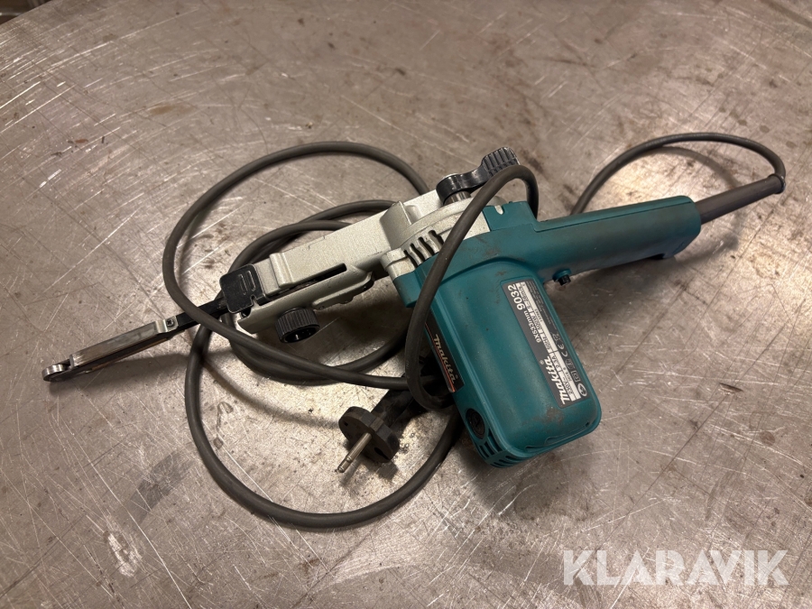 Fingerslipmaskin Makita 9032
