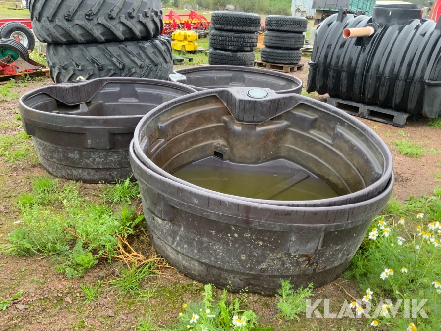 Vattenkar för nötkreatur Prebac 1000/800, Mariestad, Klaravi