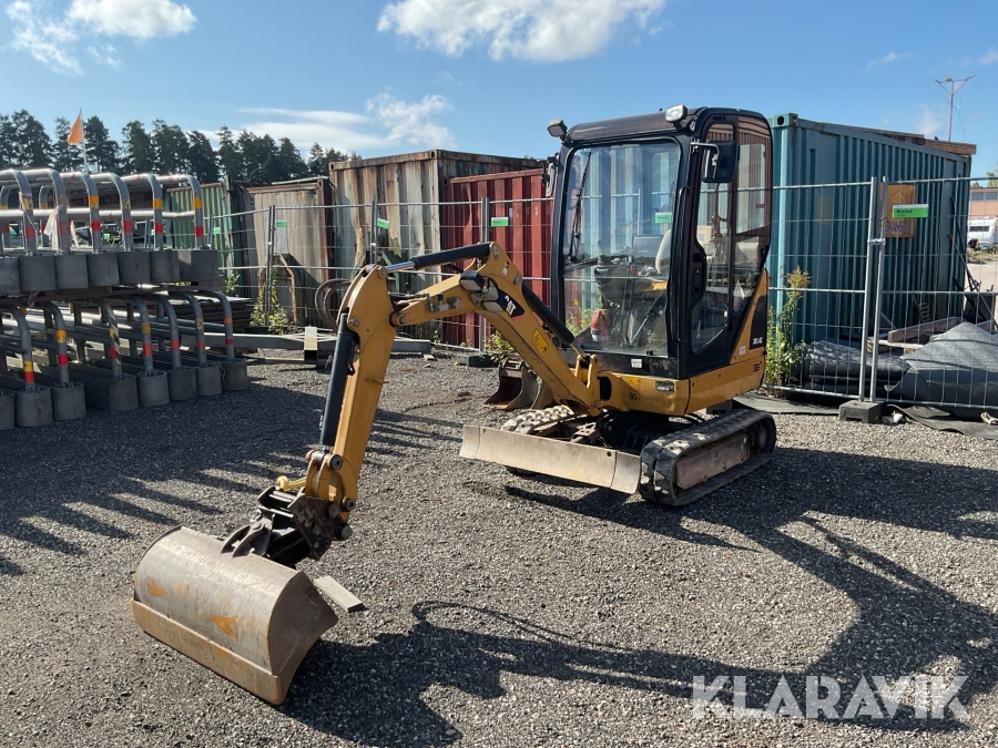 Grävmaskin CAT 301.4C breddbar med skopor