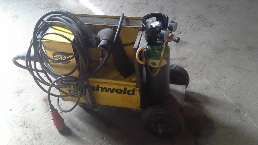 MIGSVETS ESAB MED GASTUB