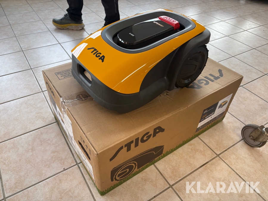 Robotgräsklippare Stiga G600
