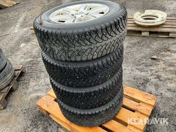 Däck på fälg Volkswagen Amarock 245/65R17 4st
