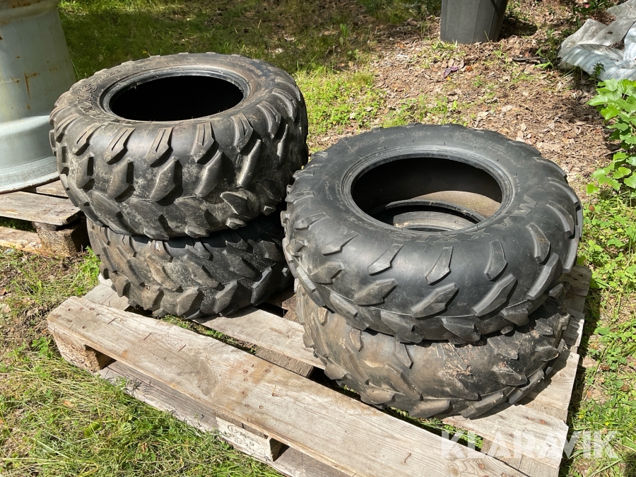 Däck till fyrhjuling Maxxis 25*10-12 och 25*8-12