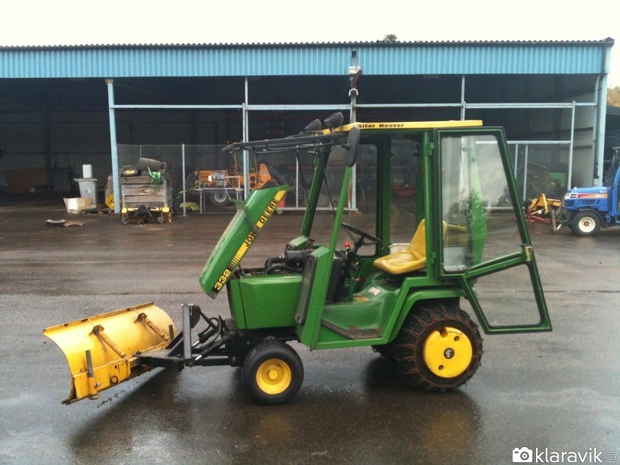 Parktraktor Kompakttraktor Traktor Redskapsbärare