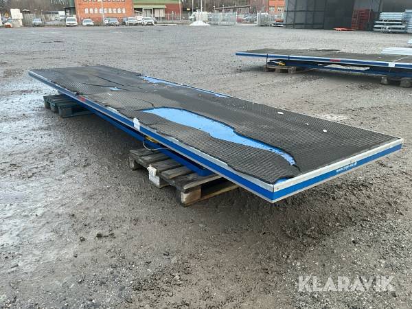 Lyftbord 5,2m