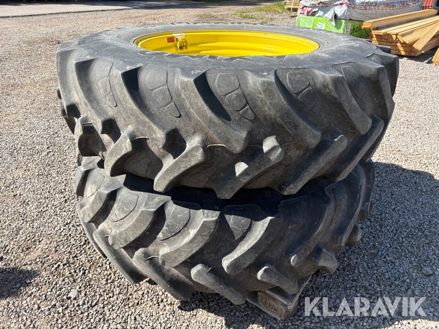 Lantbruksdäck 420/85 R30 Maximo 2 st