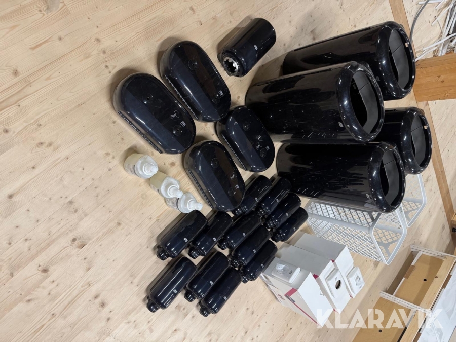 Papperskorgar, rullhållare, bindautomater & tvålautomater Tork