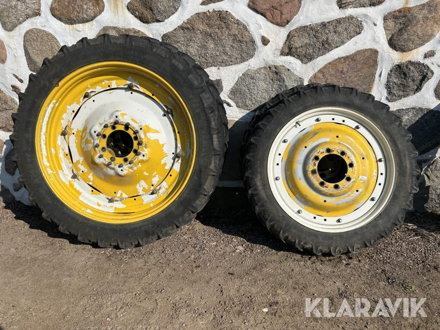 Radodlingsdäck 4 st Kleber 11.2R48 / 230/95R36