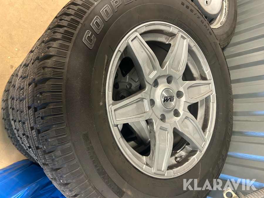 Vinterdäck Cooper 255/70R18 4st
