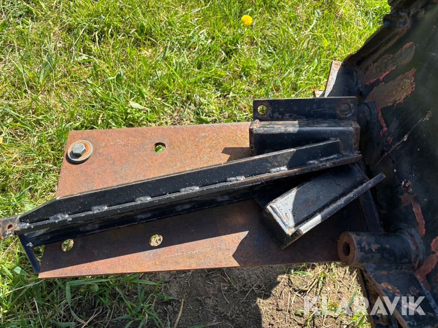Schaktblad/Pistblad till bandvagn 2,53 m