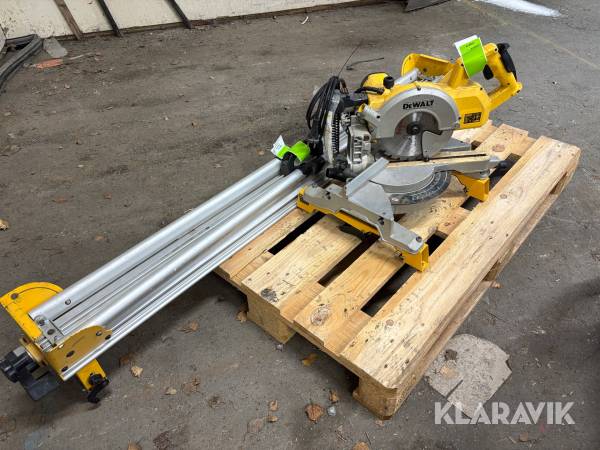 Kap & gersåg med sågbord Dewalt DW777 65mm
