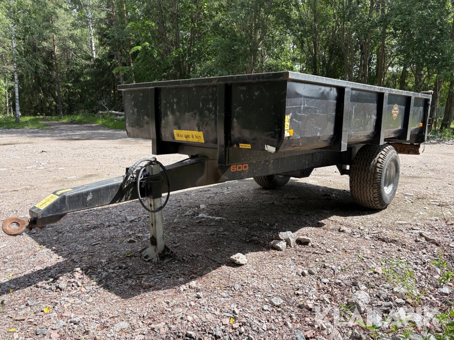 Traktorvagn Palmse Trailer 600