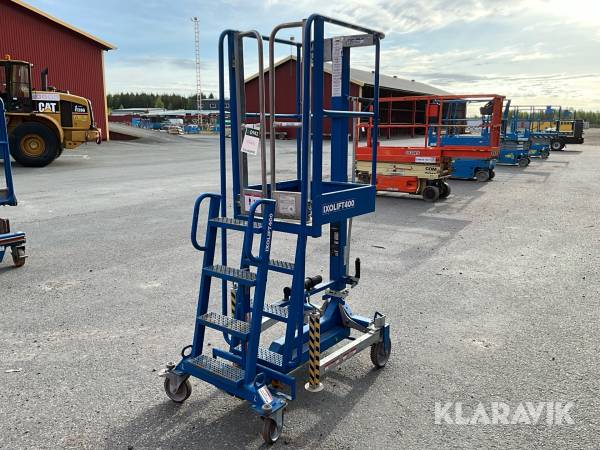 Pelarlift, arbetsplattform Ixolift 400 WS