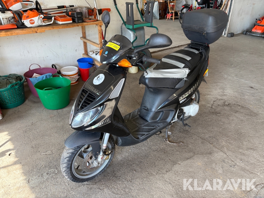 Moped Piaggio NRG
