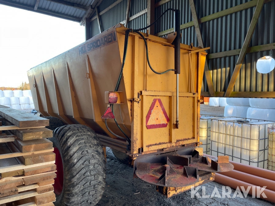 Gödselspridare Hill HS8-2000