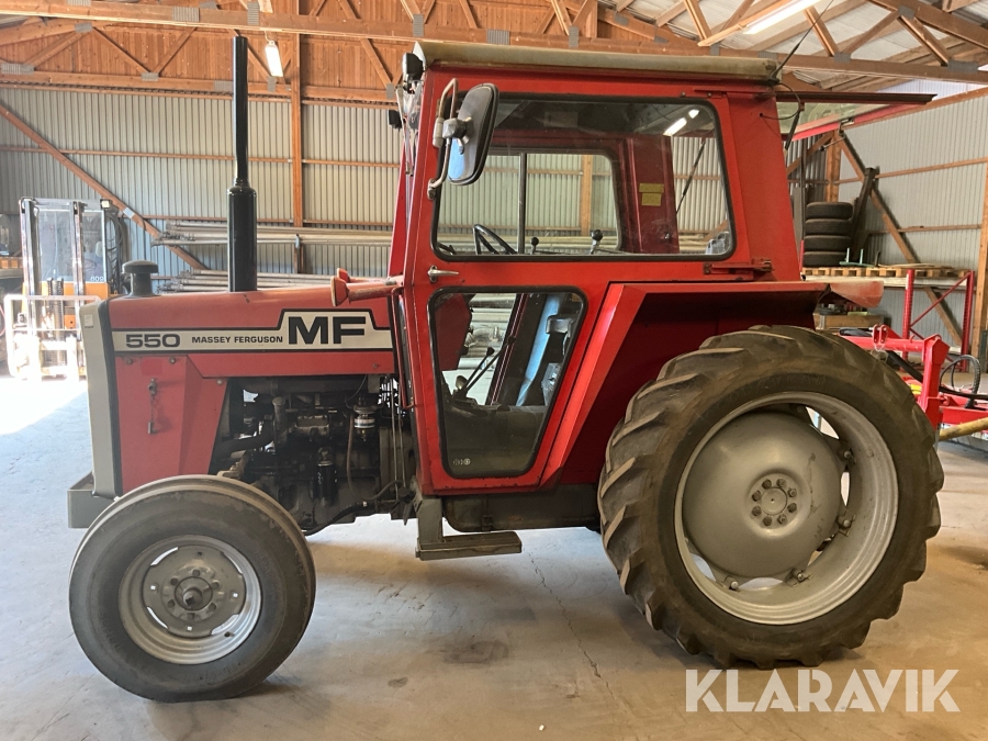 Traktor Massey Ferguson 550-2 , krypväxel