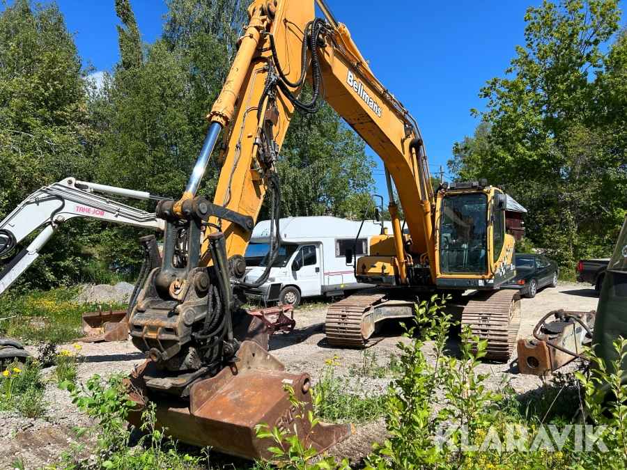 Grävmaskin Hyundai Robex 210LC-9