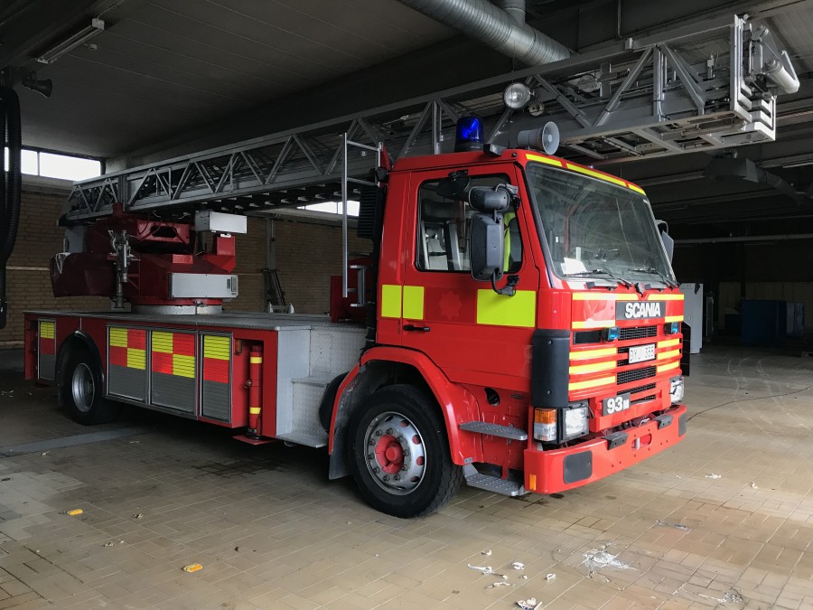 Stegbil / Brandbil Scania