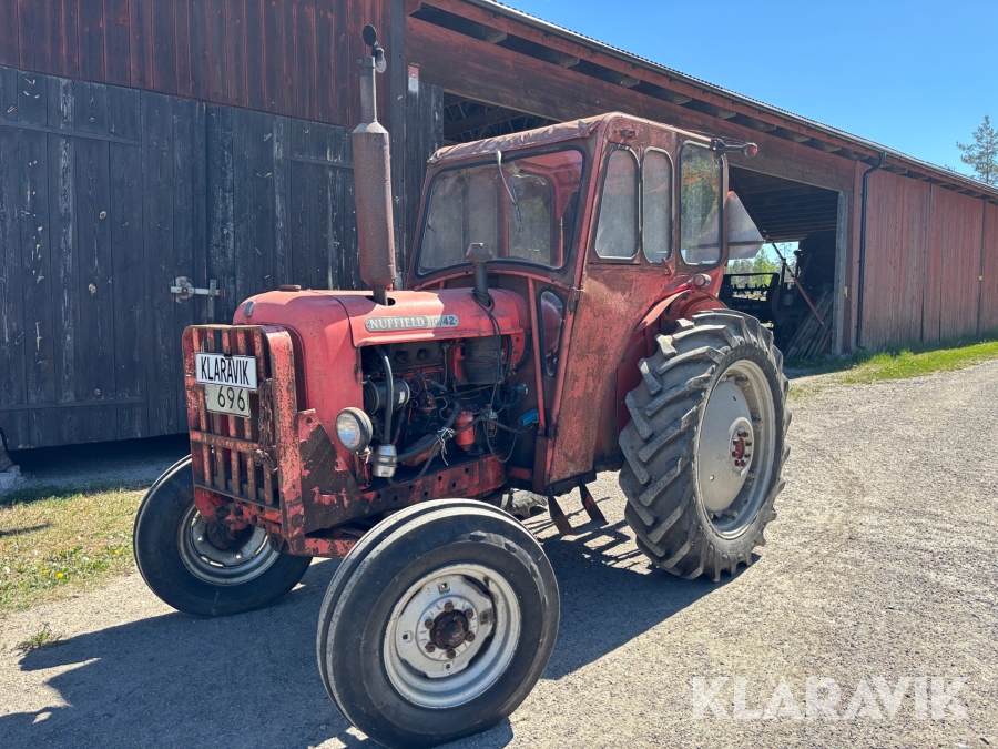 Traktor Nuffield 10/42 2st