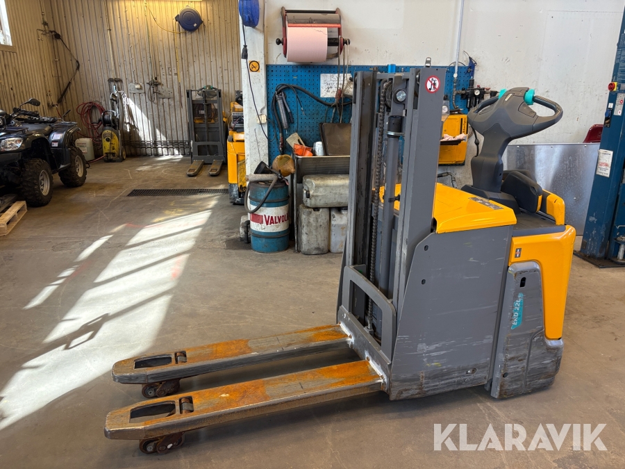 Truck Ledstaplare Jungheinrich ERD 220