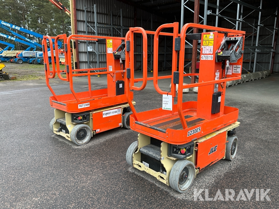 Pelarlift JLG 1230ES 2st