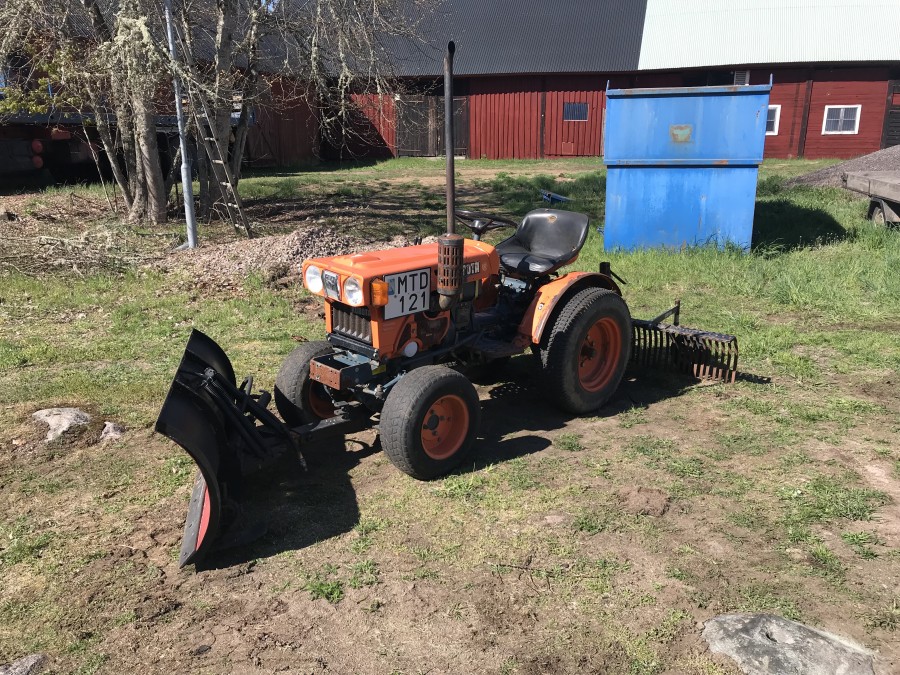 Redskapsbärare Kubota B5100 DP 4WD