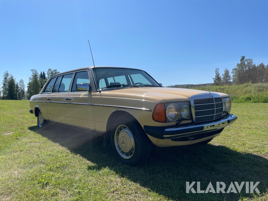 Veteranbil Mercedes-Benz 300D Lang 
