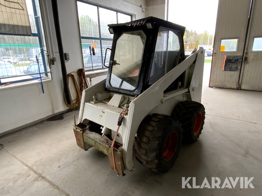 Kompaktlastare Bobcat 843