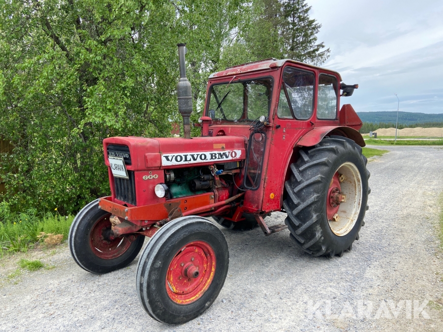 Traktor Volvo BM T 600 