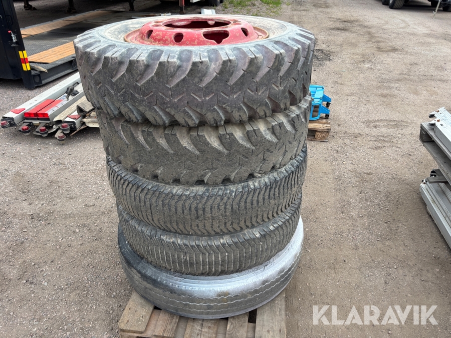 Veterandäck till Scania 76