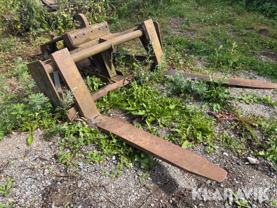 Pallgafflar med fäste B20