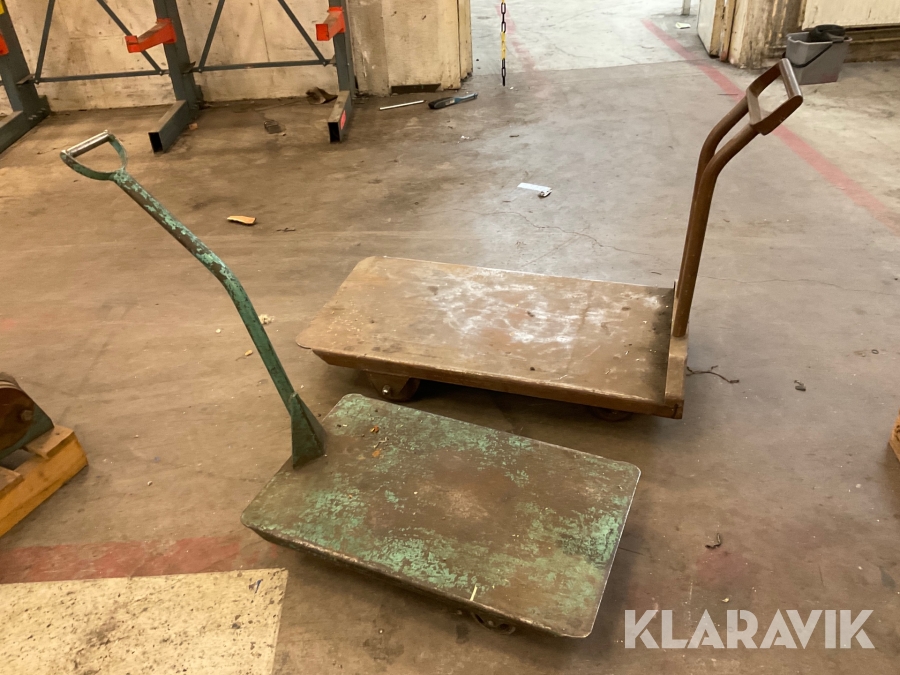 Industrivagnar   2 st