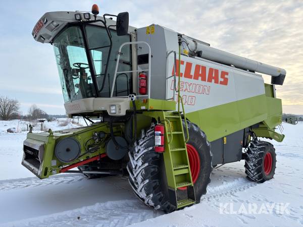 Skördetröska Claas Lexion 440 22fot