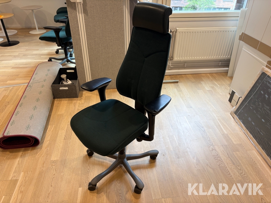 Kontorsstol Höj- och sänkbar Kinnarp 536
