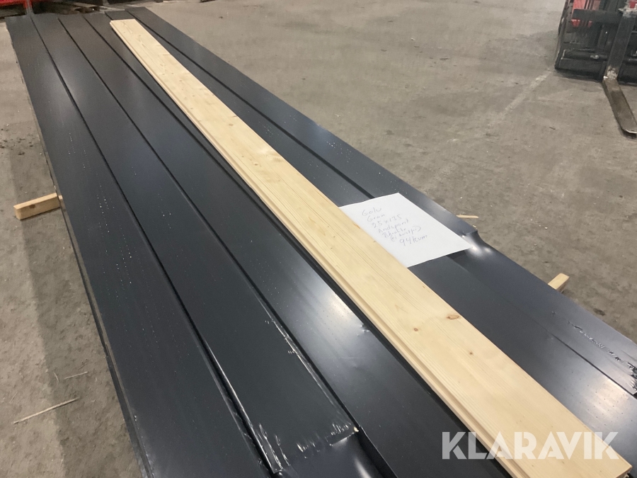 Golv 25x135 ändspont