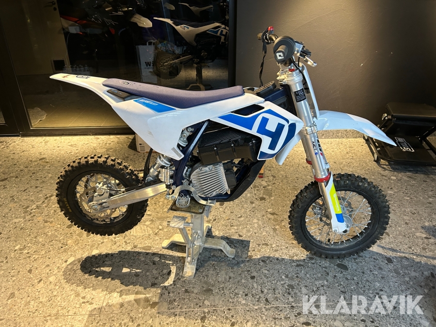 Barnkross Husqvarna EE5