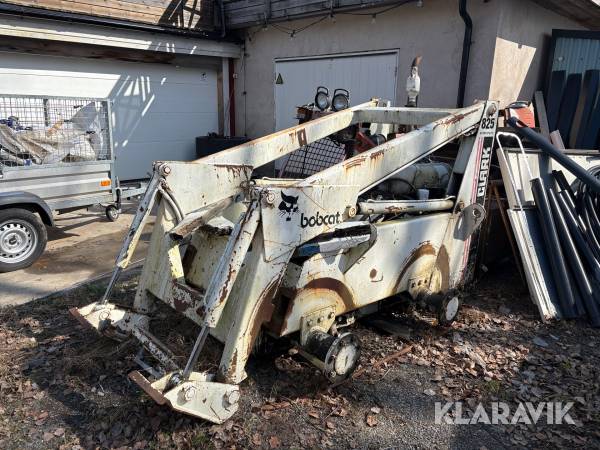 Kompaktlastare Bobcat 825