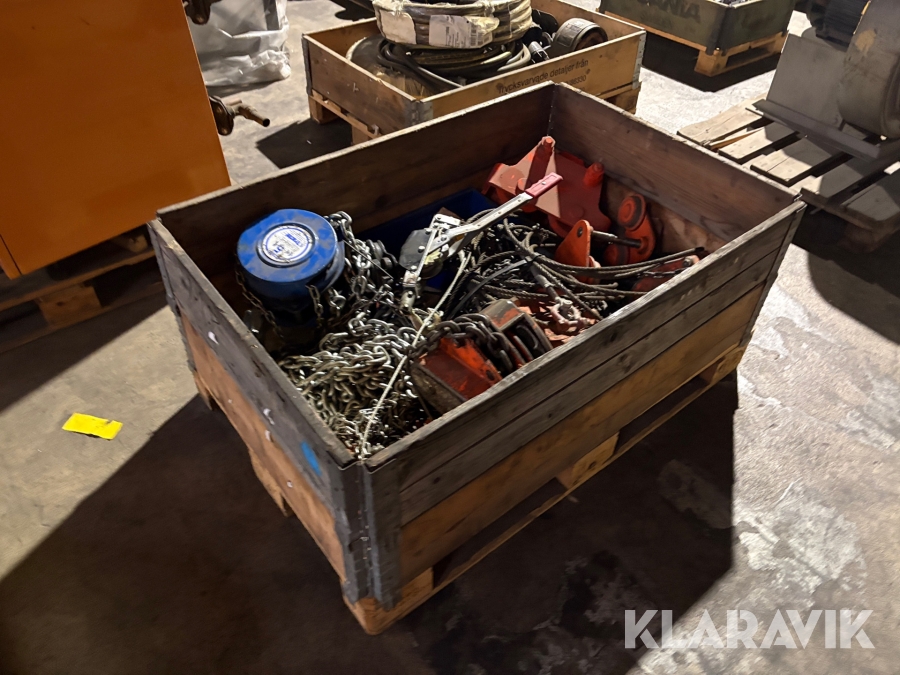 4 st Telfer Tracyel & Nitchi 5 t & 3 t