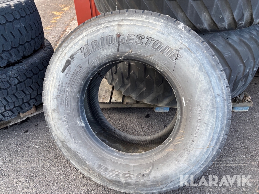 Vinterdäck till lastbil Bridgestone W958 385/65R22.5