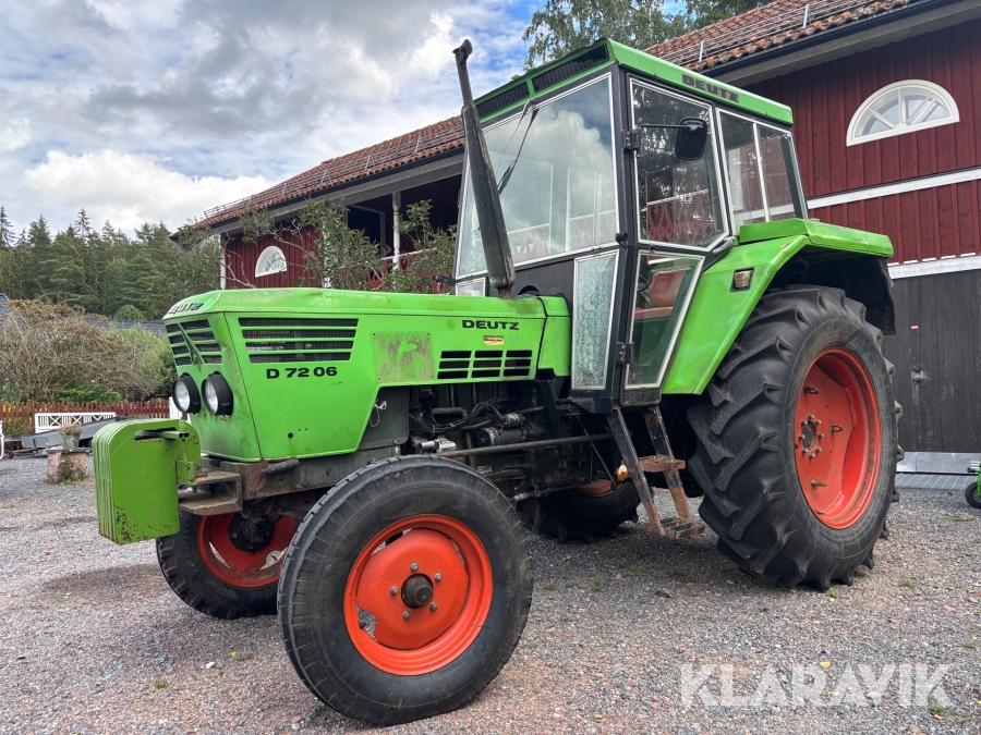 Traktor Deutz D 7206 med redskap