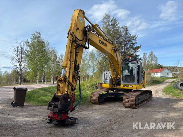 Grävmaskin New Holland E235BSR