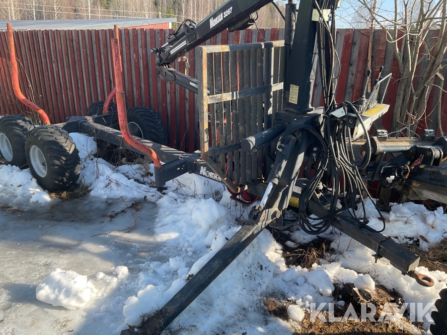 Skogsvagn Nokka Mv 851 med kran