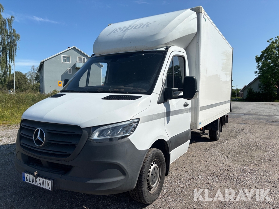 Skåpbil med bakgavellyft Mercedes-Benz Sprinter 316 CDI Chassi