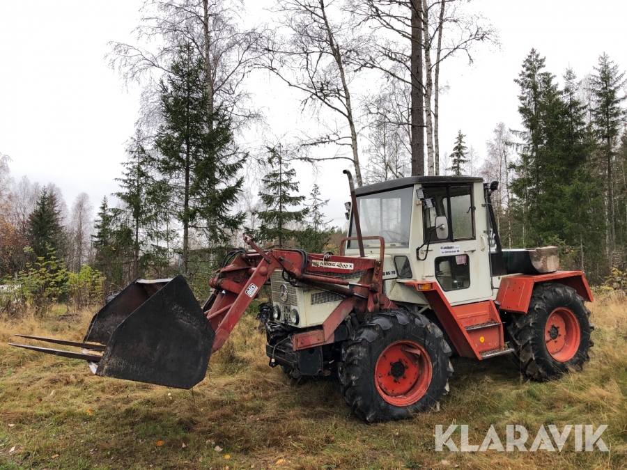 Traktor MB Trac 440 65/70 med redskap