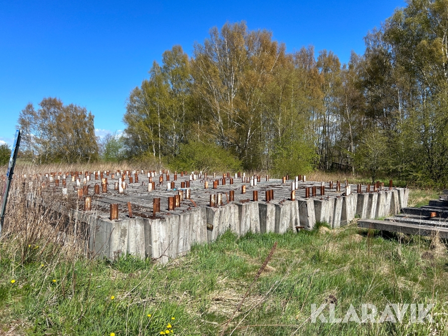 Stomme för maskinhall Strängbetong 8000kvm i betong