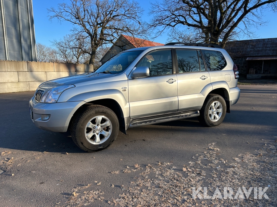SUV Toyota Land Cruiser