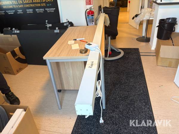 Projektorduk motordriven Multibrackets 108"