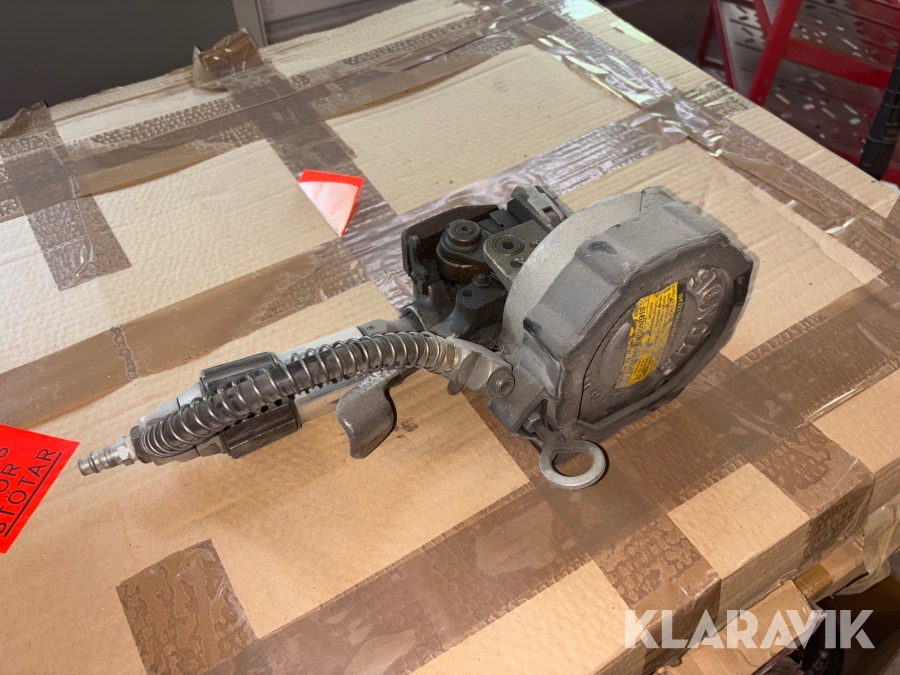 Tryckluftsdriven bandmaskin Signode för stålband